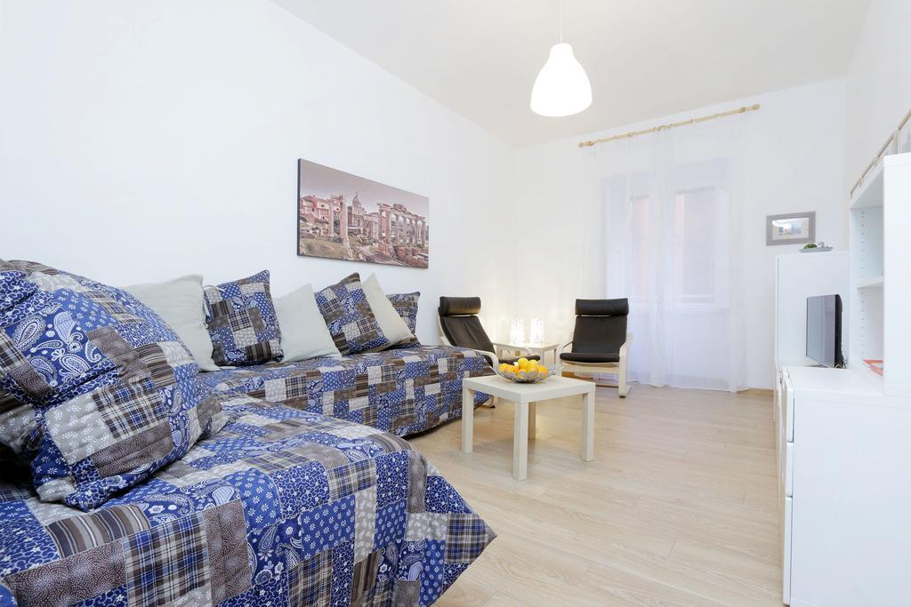 روما Via Veneto Smart Apartment الغرفة الصورة